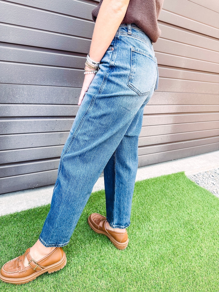 Daze Denim Denim Daze Denim- Westward Barrel Leg