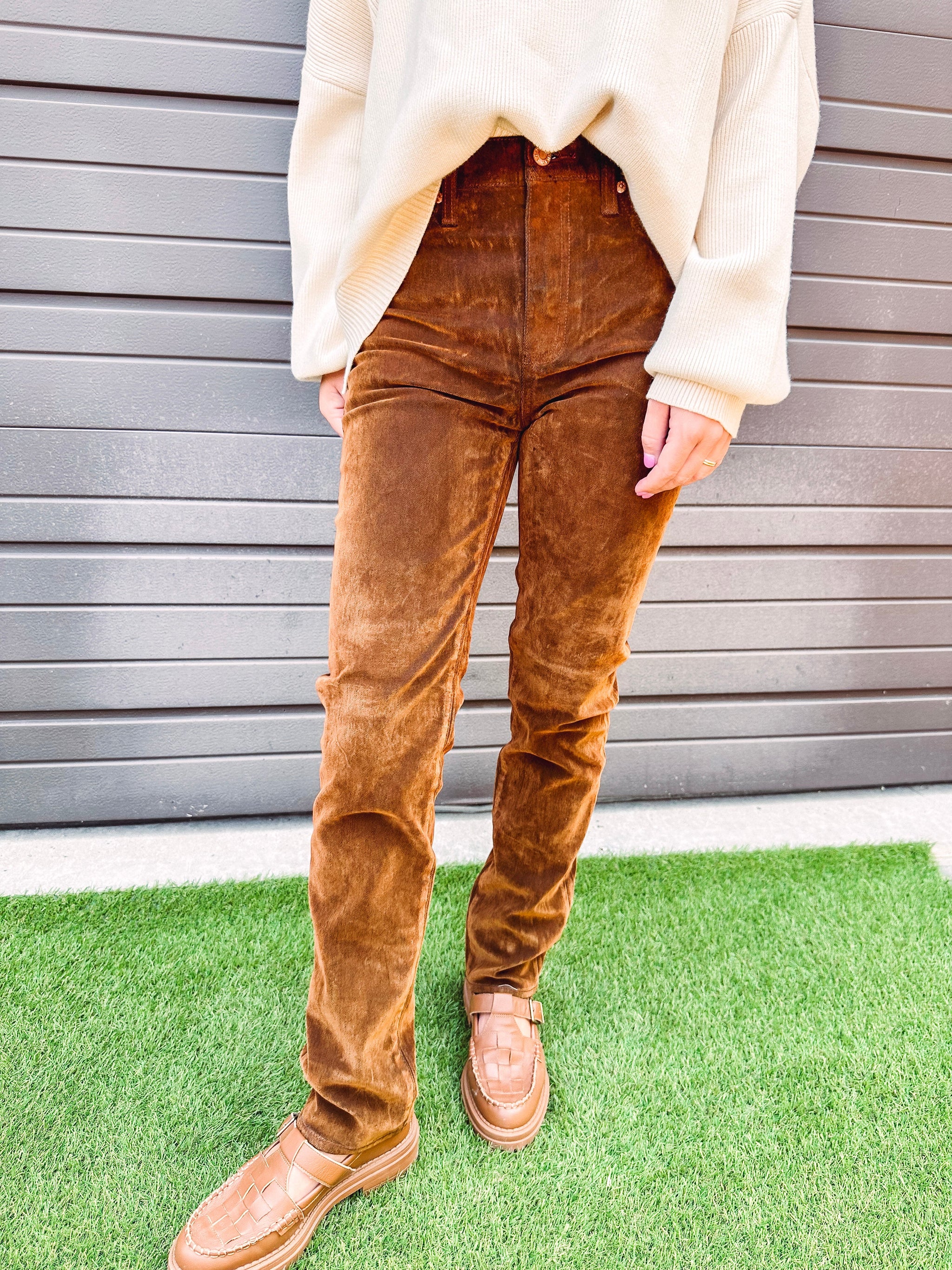 daze-denim-daze-smarty-pants-