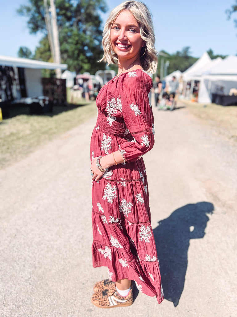 Eccentrics Boutique Dress Kiona Embodied Midi Dress