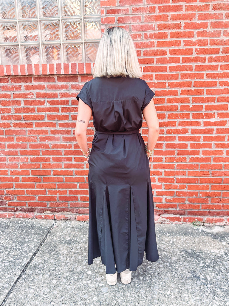 Eccentrics Boutique Dress Sable Cap Sleeve Dress