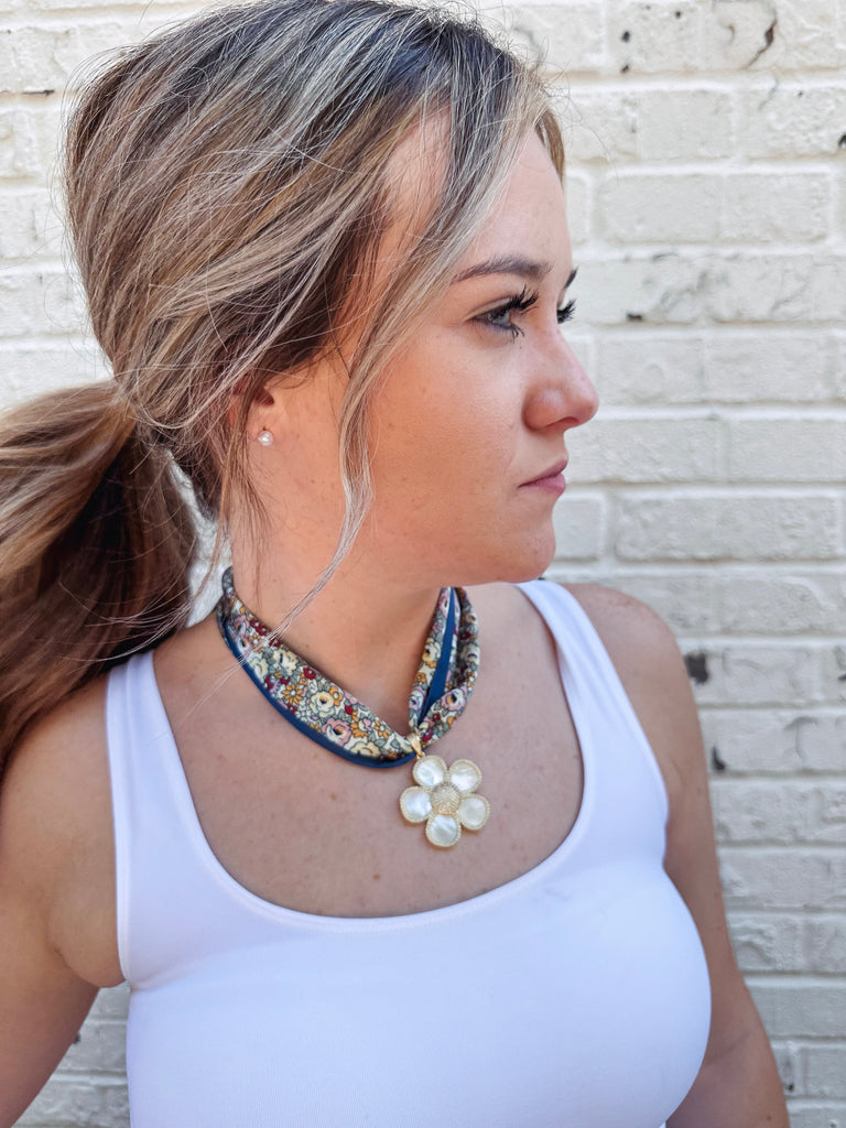 Eccentrics Boutique Jewelry Scarf Necklace with Ornate Flower Pendant Mother of Pearl Blue Floral