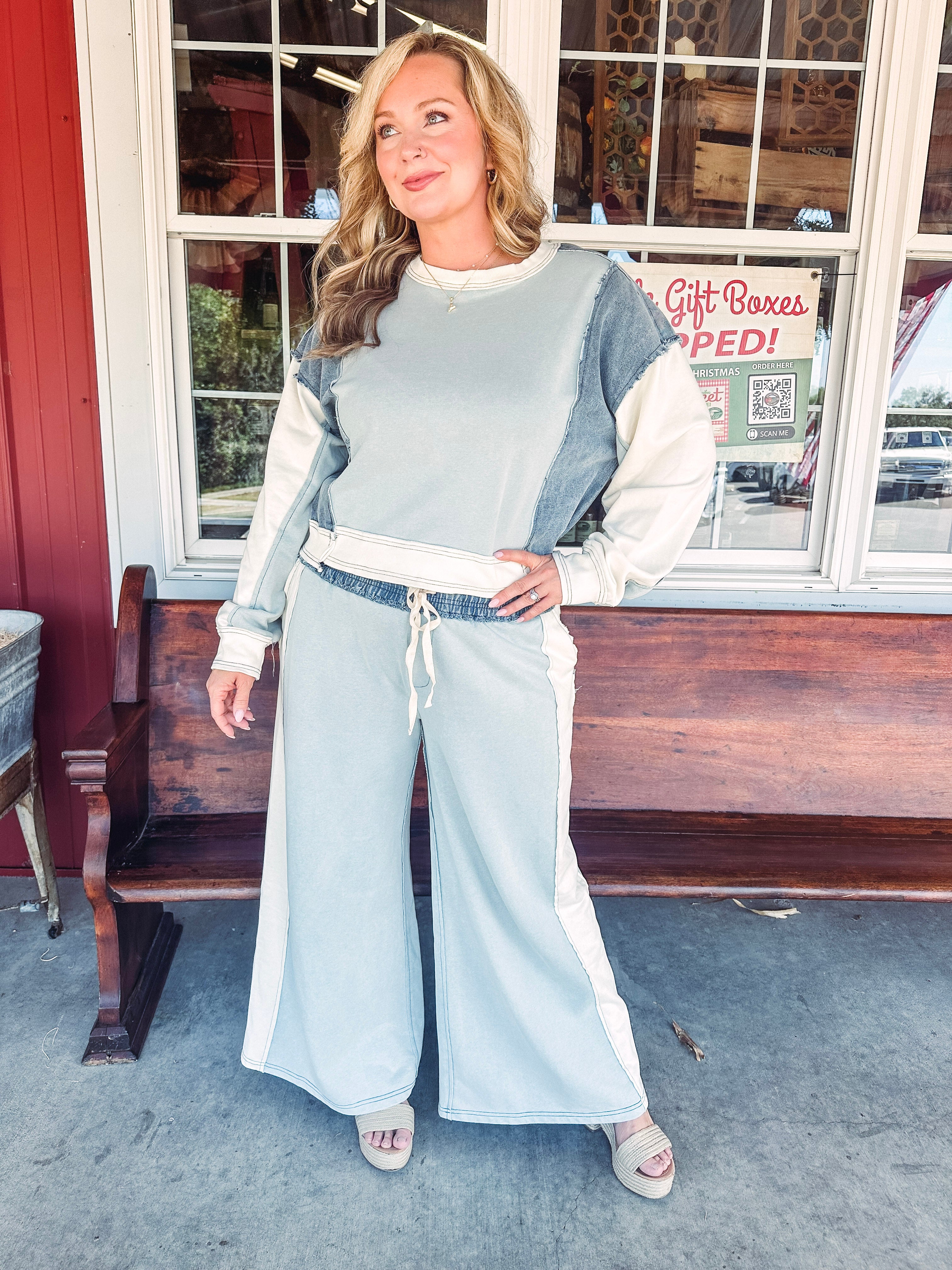 Shades of Blue Color Block Pullover Sweatshirt