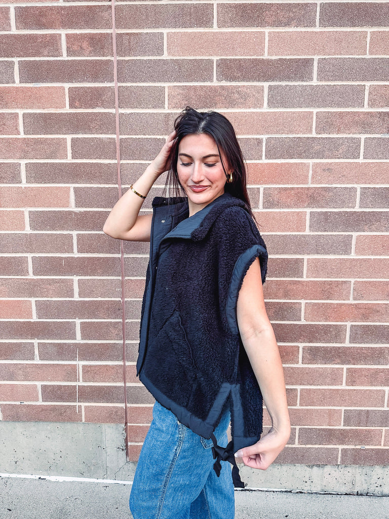 Free People Vest Free People Scout It Out Vest--Black