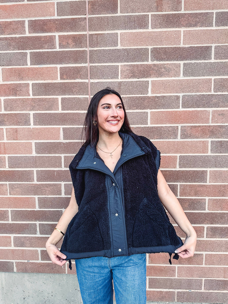 Free People Vest Free People Scout It Out Vest--Black