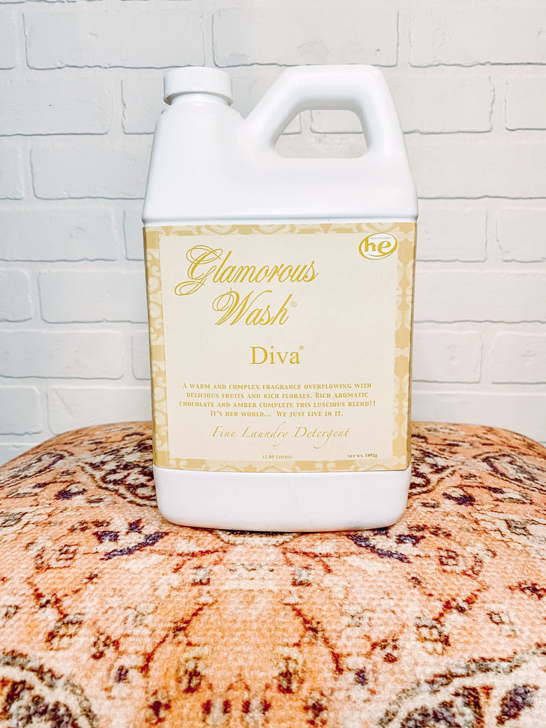 Tyler Candle Company Bath and Body Glamorous Wash Fine Laundry Detergent-- Full Size Diva / 1.89 Liters